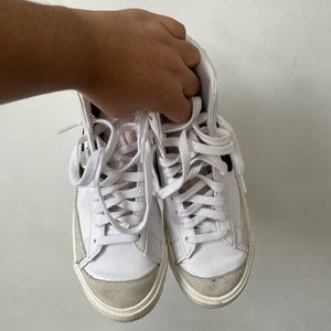 Nike blazer (black swoosh)